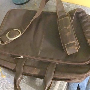 HERITAGE  GENUINE LEATHER men’s soft sided briefcase with shoulder strap  brown